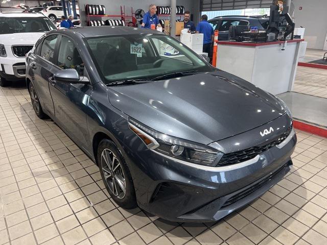 2022 kia forte lxs