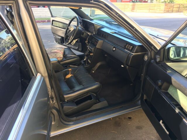 ross converse v8 volvo -1985 740gl wagon