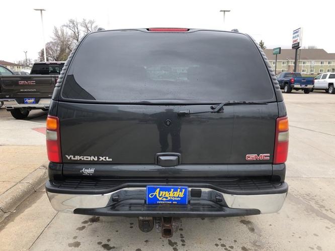 used 2003 gmc yukon xl 4wd pipestone, mn 56164 for sale in hatfield, minnesota