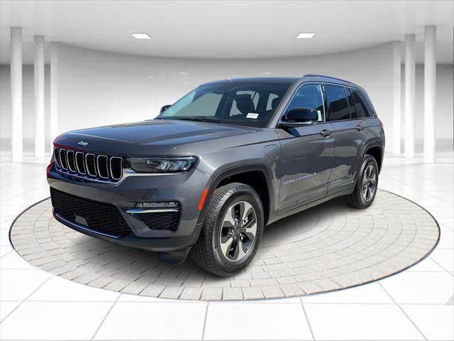 2023 jeep grand cherokee 4xe base