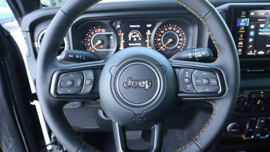 2024 Jeep Gladiator