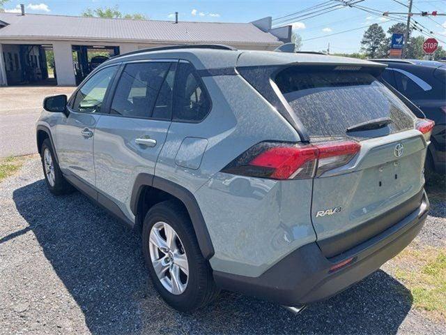 2020 toyota rav4 xle in pittsville, maryland