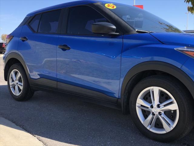 2022 nissan kicks s