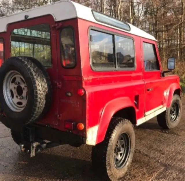 2018 land rover defender clone