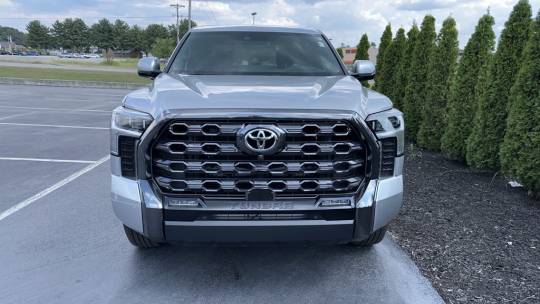 2023 Toyota Tundra platinum