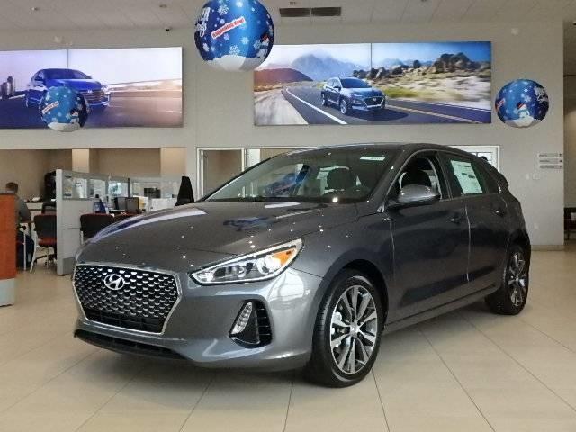 2018 hyundai elantra gt base 4dr hatchback 6m for sale in springfield, massachusetts