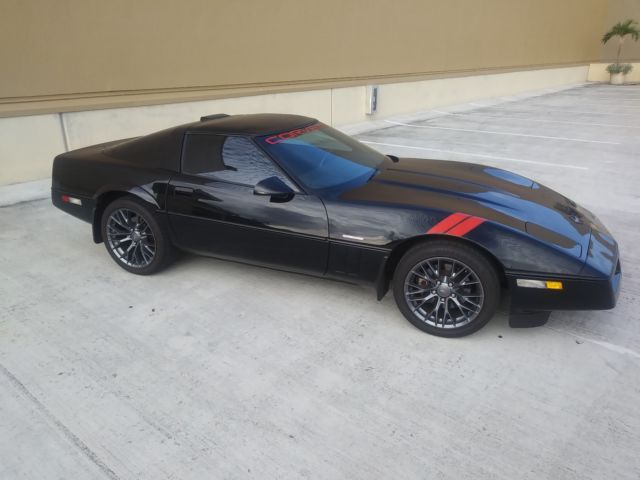 1988 corvette low mileage glass top great price