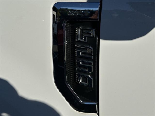 2022 ford f-250 xlt