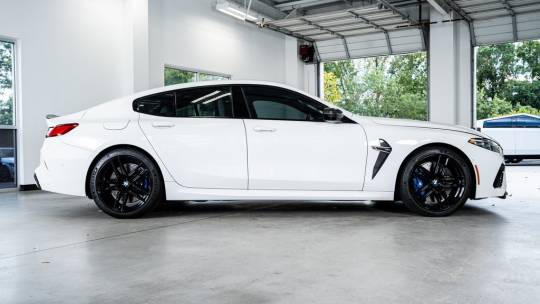 2021 BMW M8