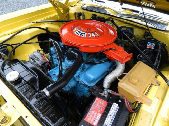 1973 plymouth road runner 340 top bananna