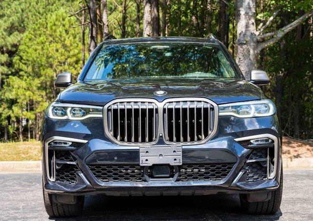 2021 bmw x7 m50i