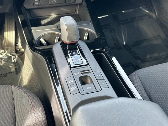 2024 toyota prius prime se