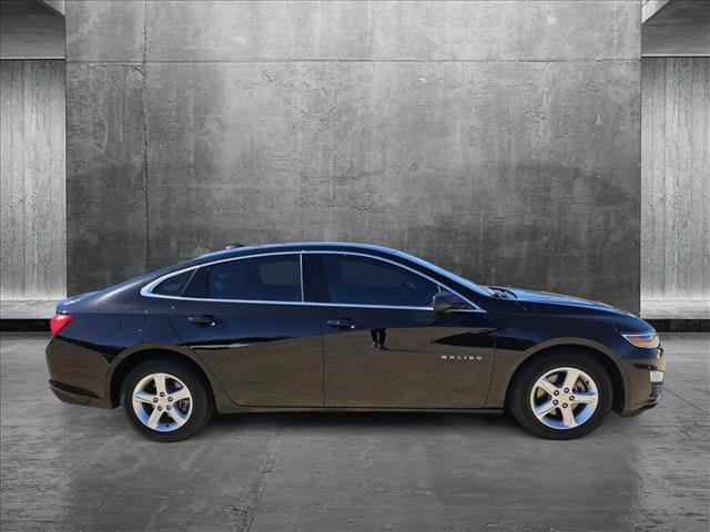 2022 chevrolet malibu r mulliner