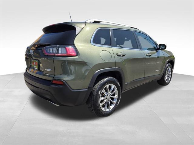 2021 jeep cherokee latitude lux