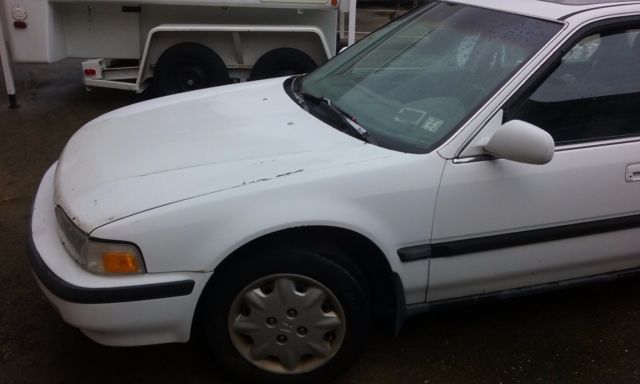 1991 honda accord wagon ex white exterior, blue interior at
