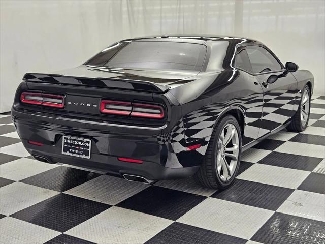 2022 dodge challenger r/t