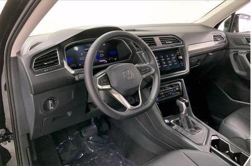 2023 volkswagen tiguan 2.0t se in indianapolis, indiana