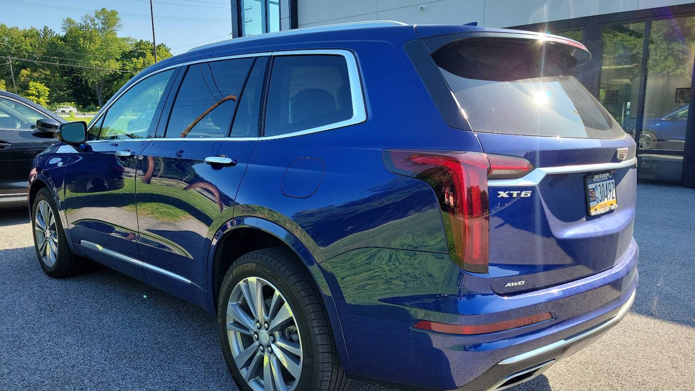 2023 cadillac xt6 premium luxury