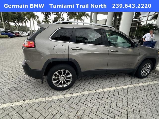 2021 jeep cherokee latitude plus