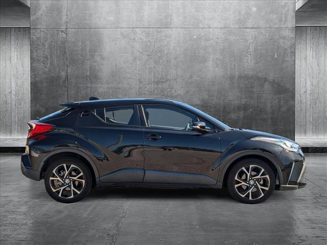 2021 toyota c-hr xle