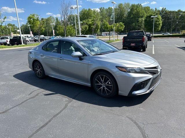2022 toyota camry se in hickory, north carolina