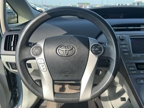2014 toyota prius in milwaukee, wisconsin