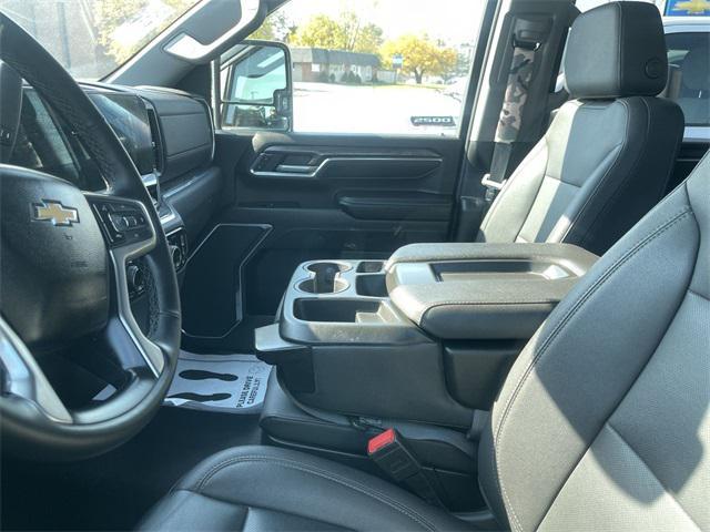 2024 chevrolet silverado 2500 ltz
