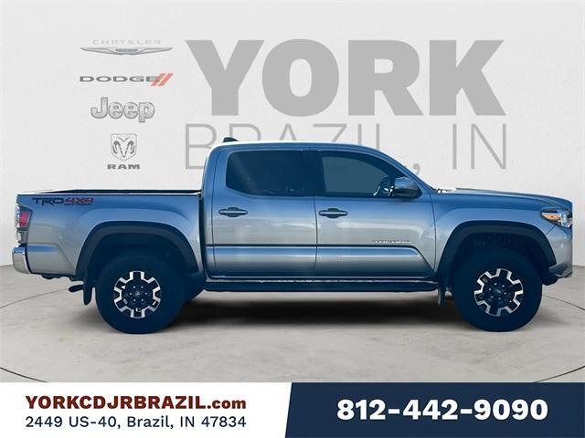 2023 toyota tacoma trd sport