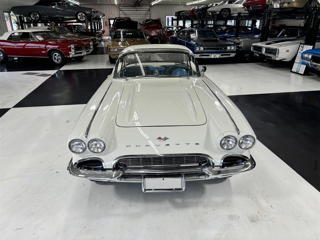 1961 chevrolet corvette