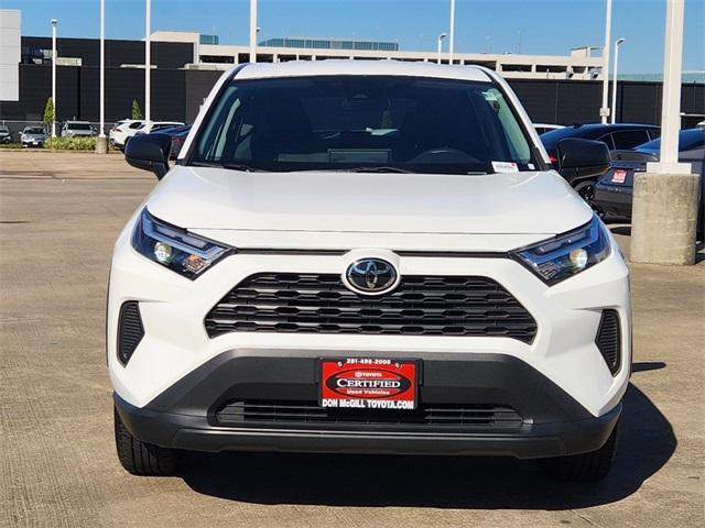 2023 toyota rav4 le