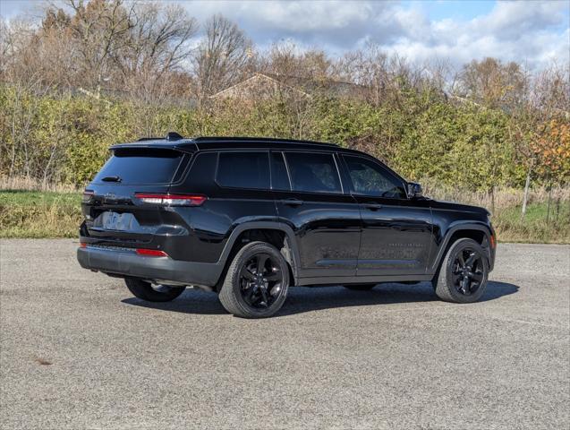 2022 jeep grand cherokee l limited