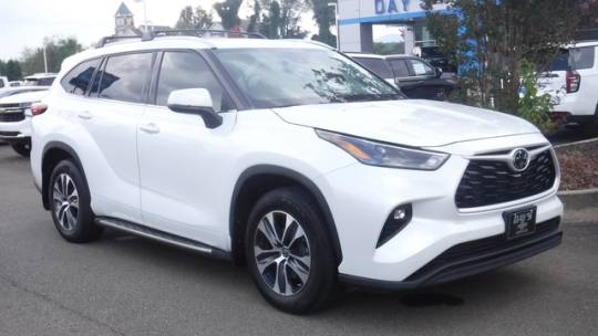 2022 Toyota Highlander xle