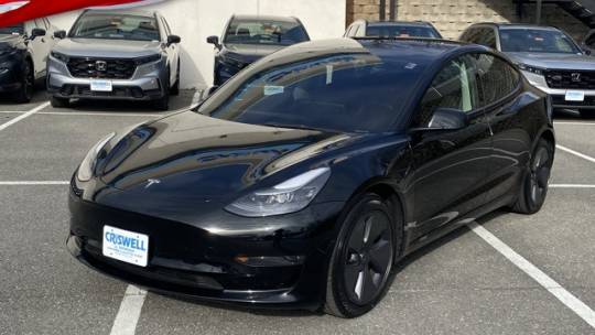 2022 Tesla se