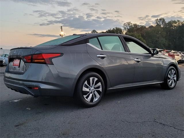 2019 nissan altima 2.5 s