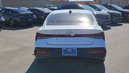 2025 Hyundai Elantra