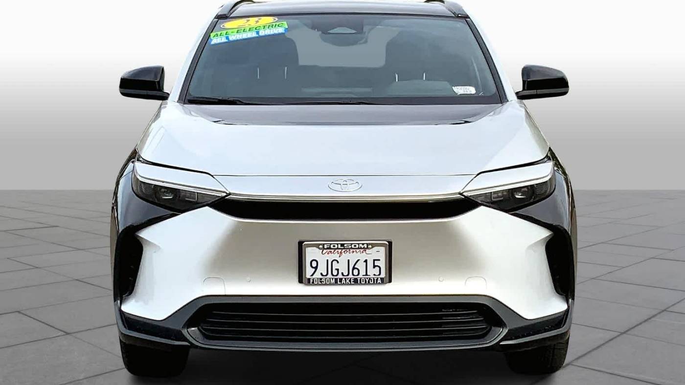 2023 toyota bz4x xle