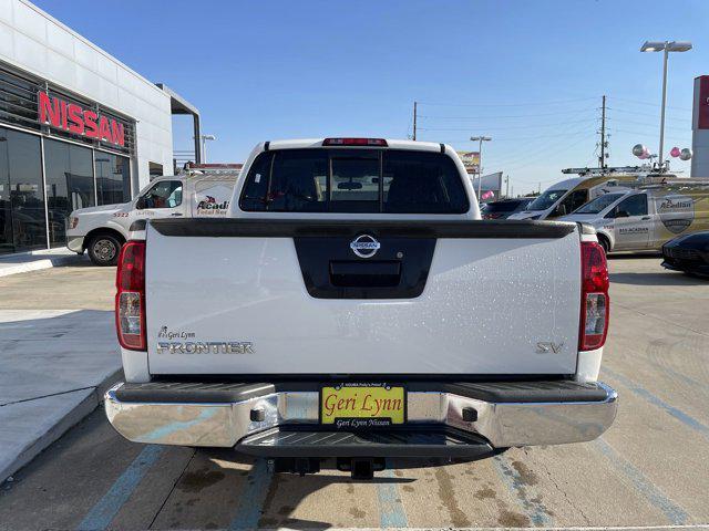 2020 nissan frontier sv