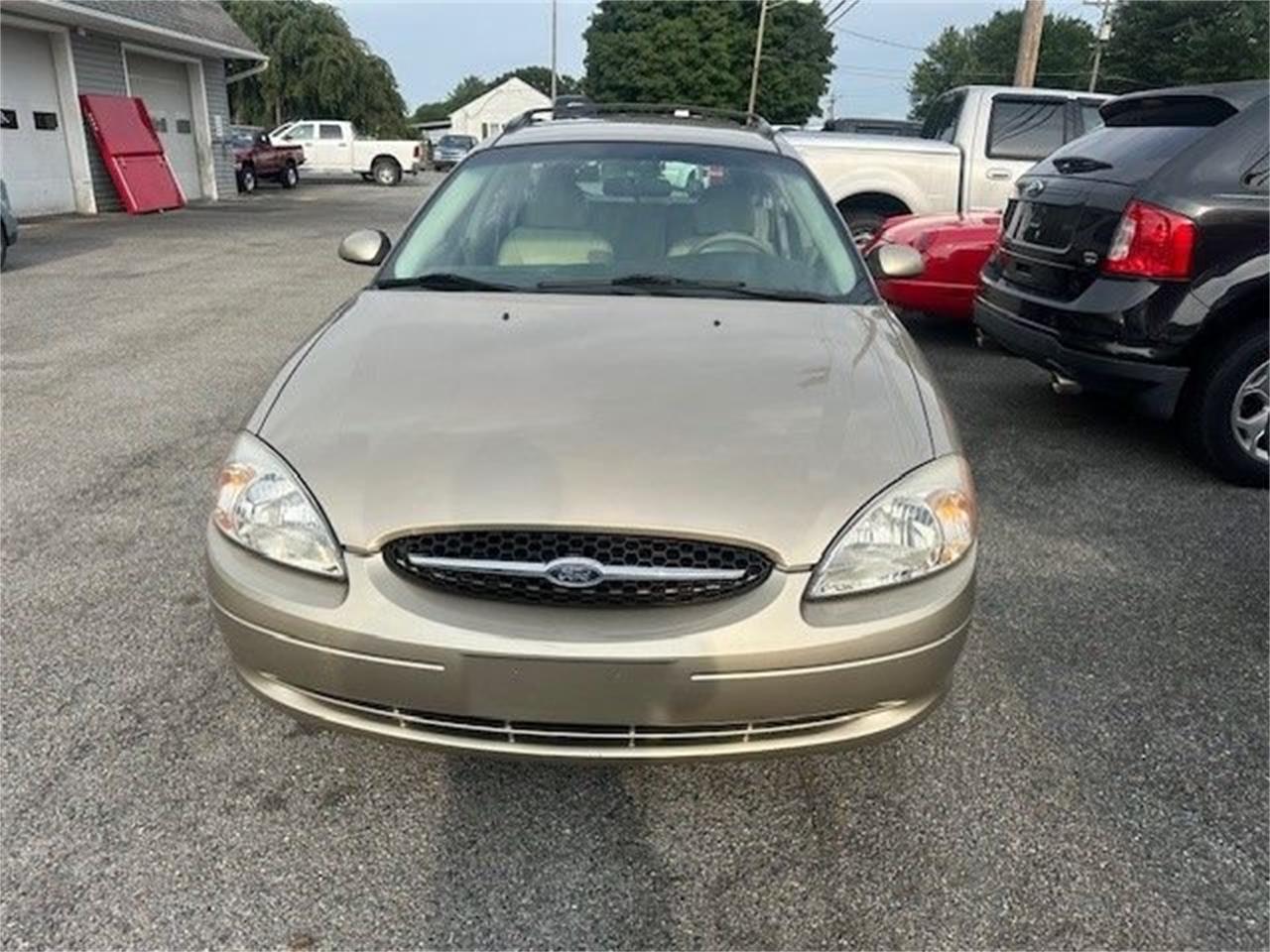 2000 ford taurus