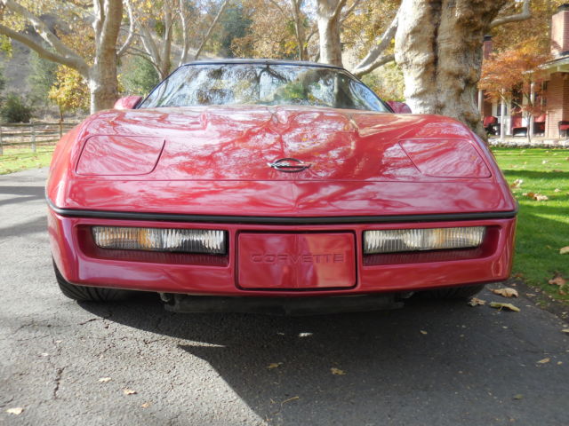 1998 corvette, 22,k mi. v-8.6 spd manual.fx 3 susp.sport pkg. leather.excellent!