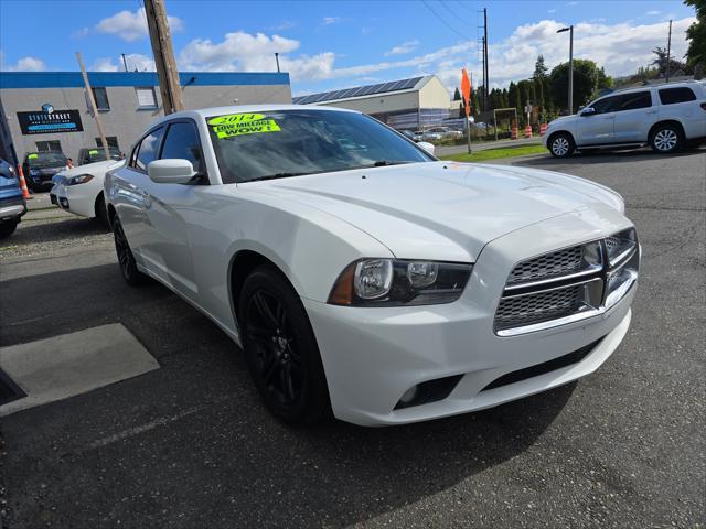 2014 dodge charger sxt