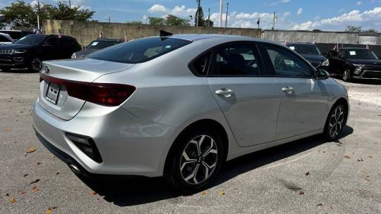 2021 Kia Forte lxs
