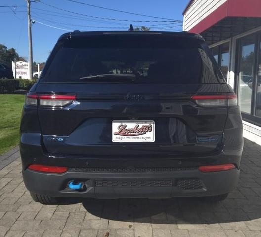 2023 jeep grand cherokee 4xe trailhawk