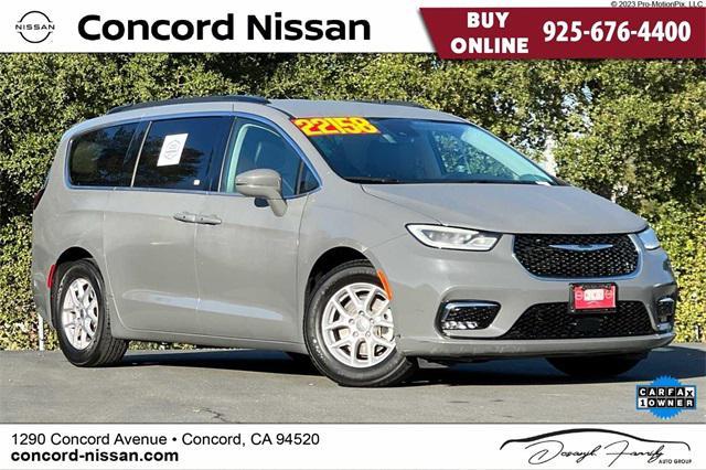 2022 chrysler pacifica touring l