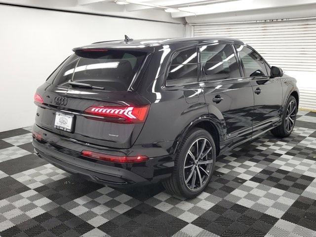 2024 audi q7 55 premium plus