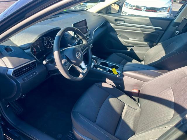 2022 nissan altima 2.5 sv