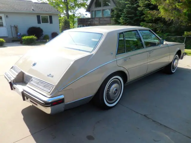 1985 cadillac seville elegante sedan 4-door 4.1l, rust free florida car clean!