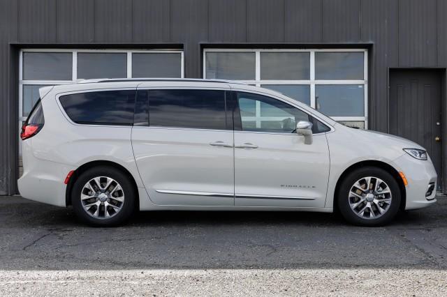 2021 chrysler pacifica l