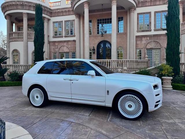 2022 rolls-royce cullinan suv
