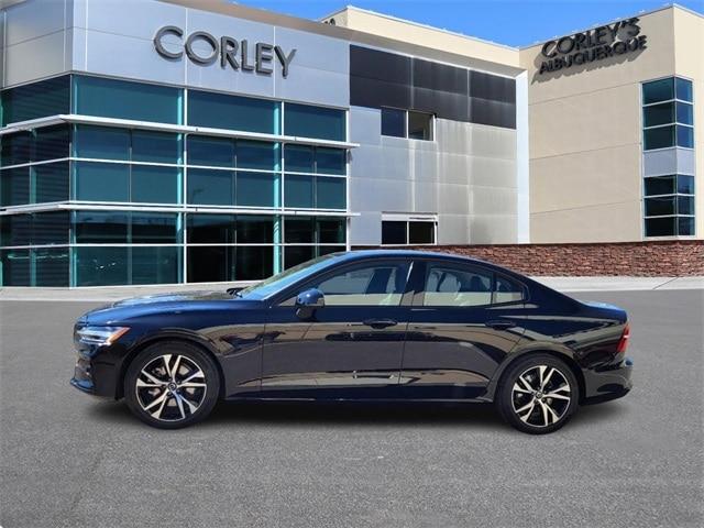 2024 volvo s60 b5 plus dark