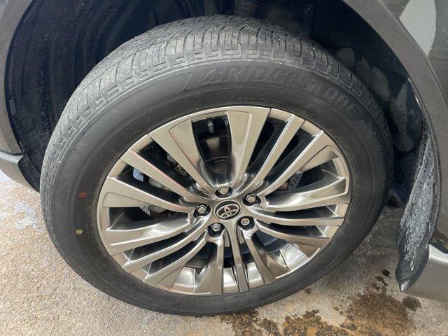 2021 toyota venza limited